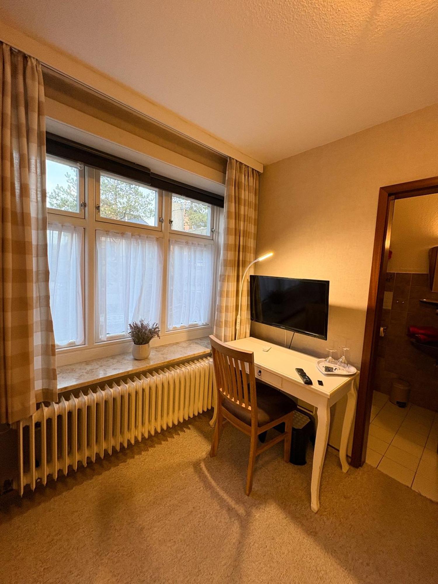 Hotel Zum Wikinger ザンクト・ペーター・オルディング 部屋 写真