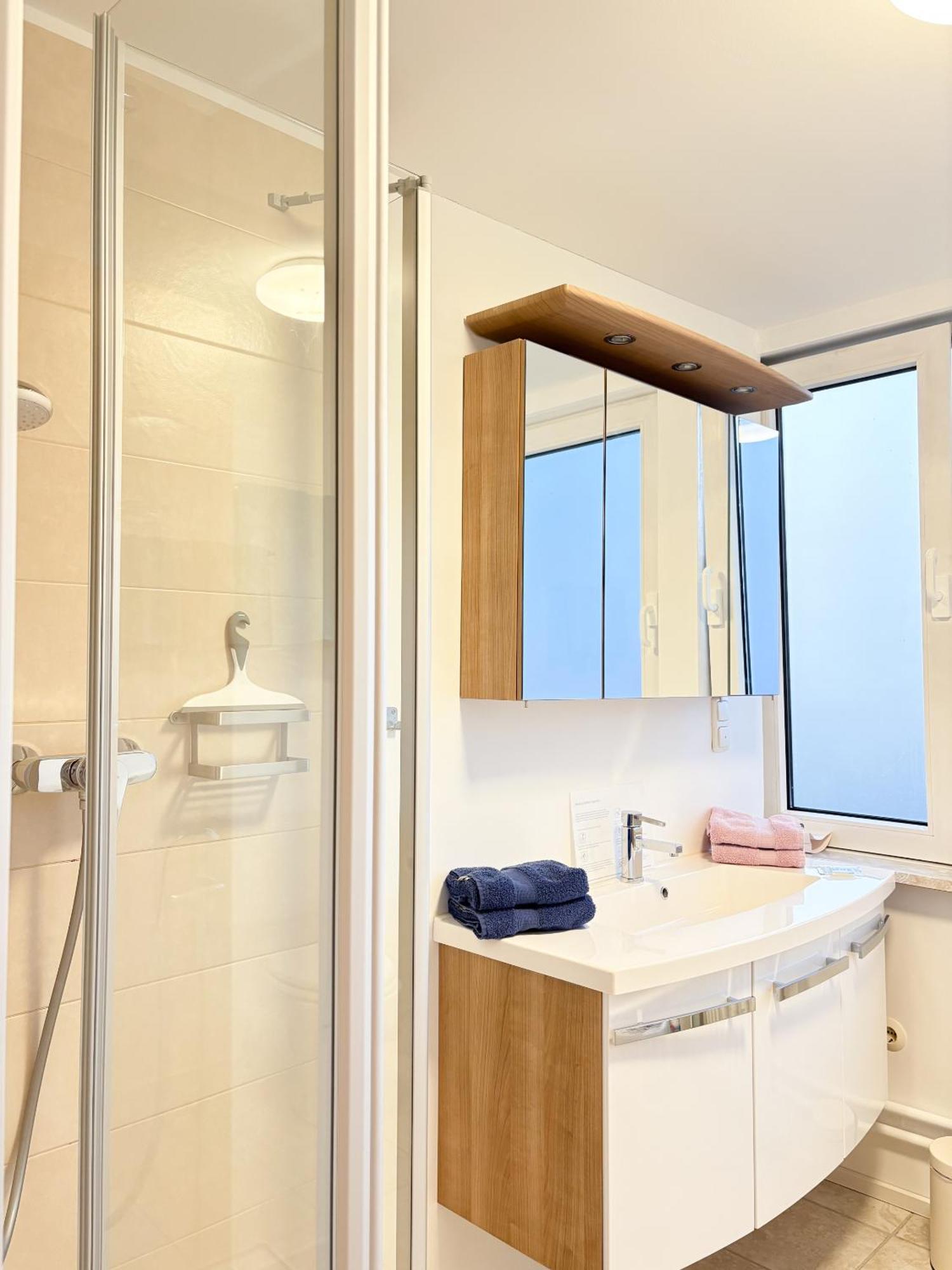 Hotel Zum Wikinger ザンクト・ペーター・オルディング 部屋 写真
